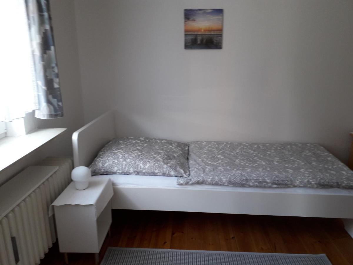 Apartamento Haus Edel Wesselburen Exterior foto
