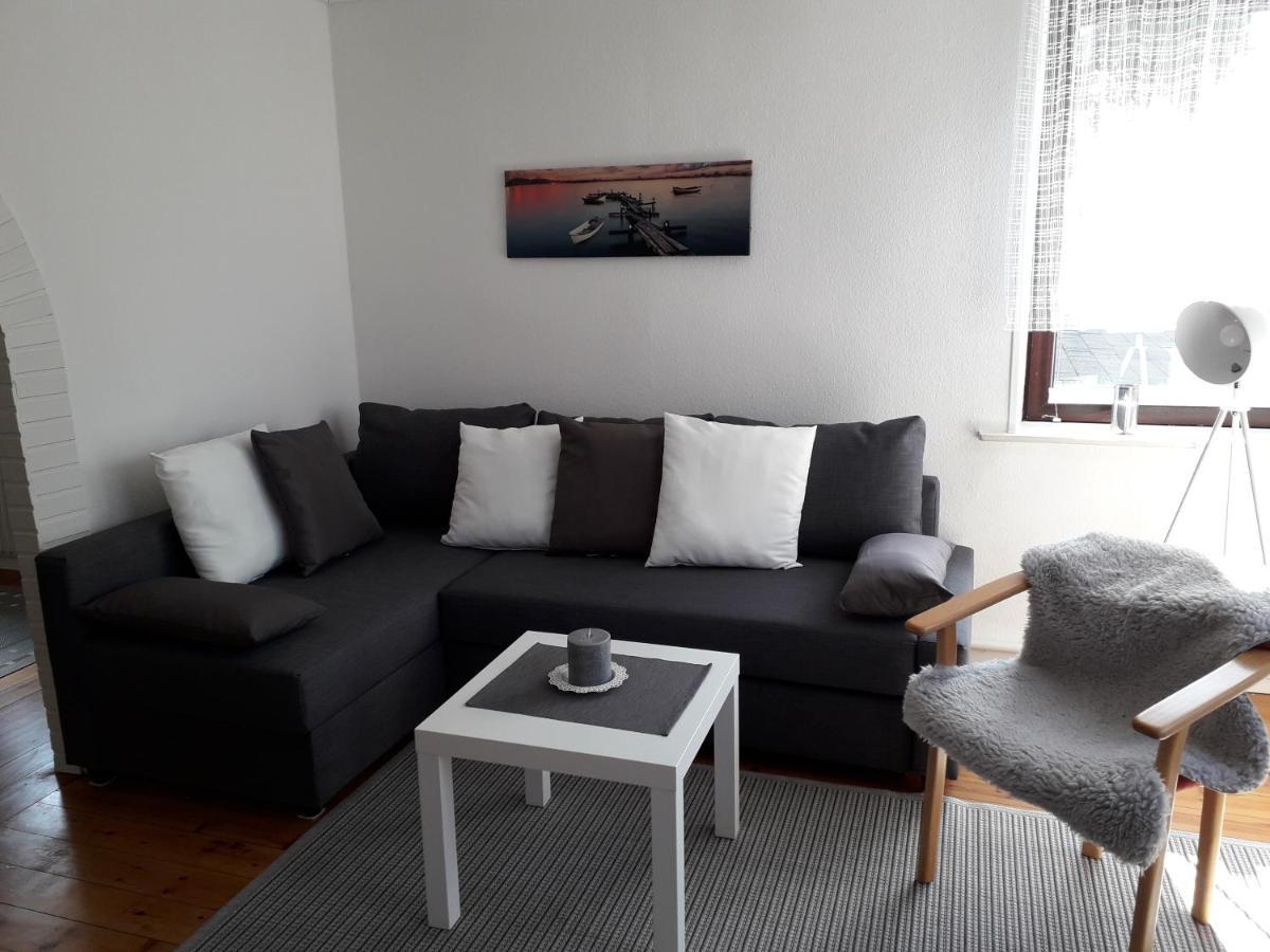 Apartamento Haus Edel Wesselburen Exterior foto